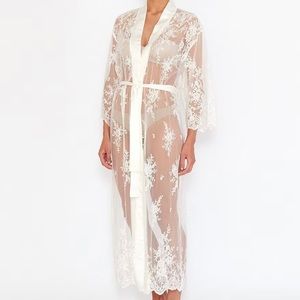 RYA COLLECTION Darling Lace Long Kimono Sleeve Robe Size Small in Ivory